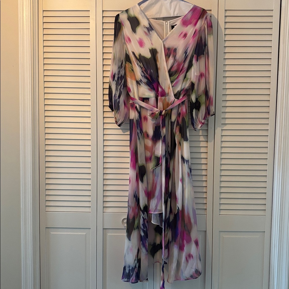 DKNY White and Pink Dress